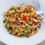 boil and fry black-eyed peas