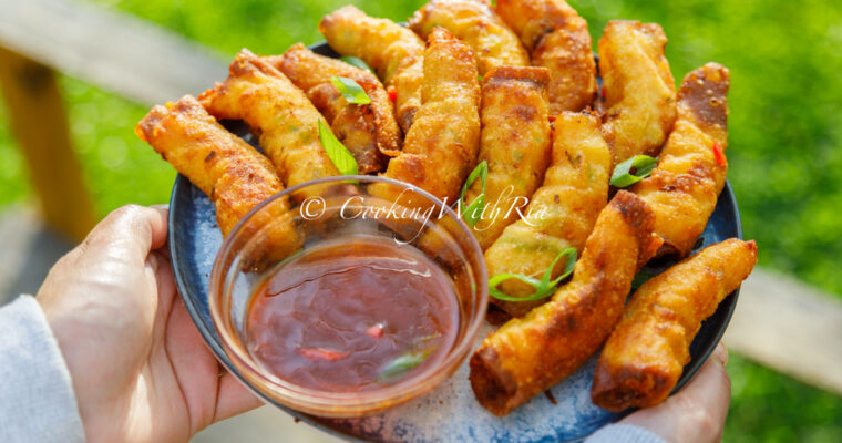 Shrimp Wontons Sticks with a Sweet & Spicy Dipping Sauce