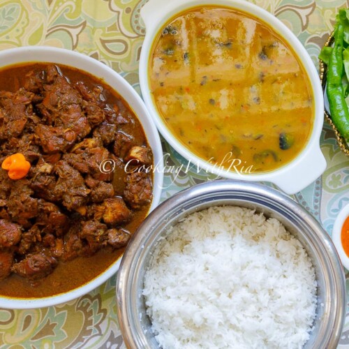 sunday-lunch-weeek-35-curry-stew-chicken-dhal-rice-in-serving-dishes