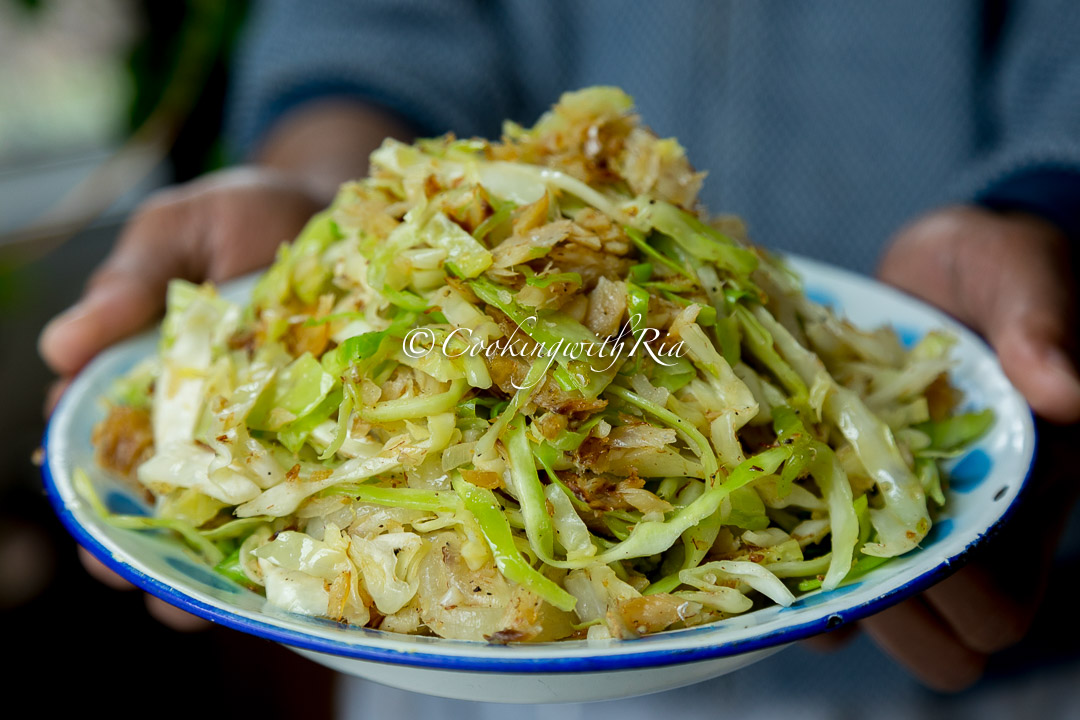 How to Make Caribbean Cabbage with Saltfish