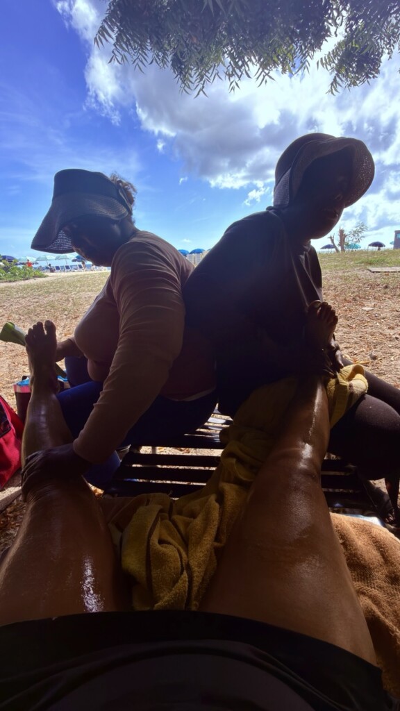 Massage-on-Mullet-Bay-Beach-Sint-Maarten